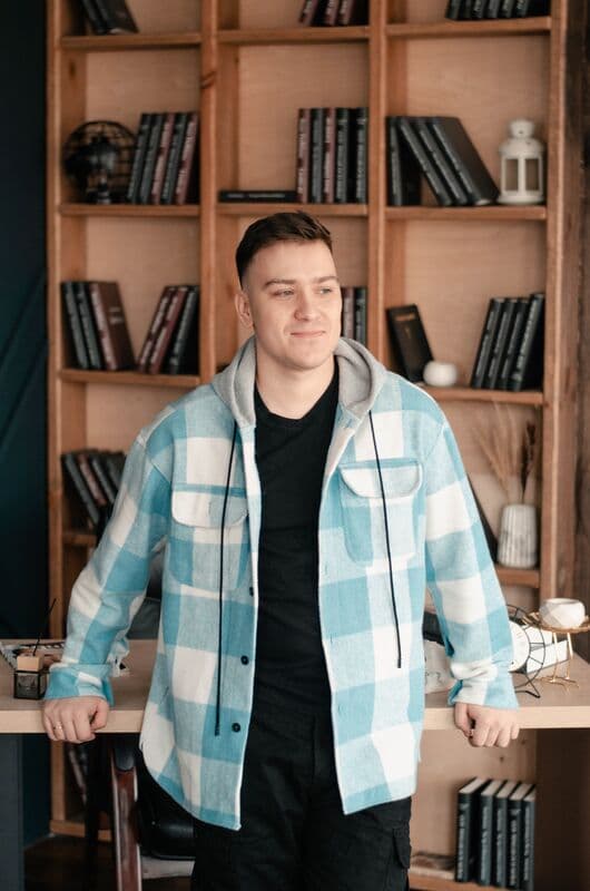 Владислав Волков